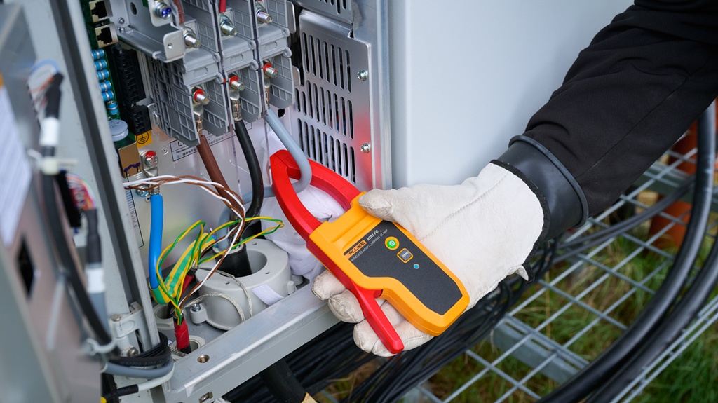 Fluke-283FC-Solar-DMM-CC_3