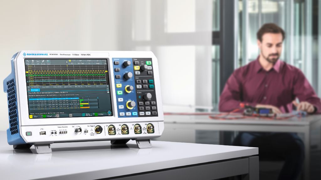 Rohde-Schwarz-RTM3004-oscilloscope-3