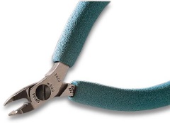[670E] EREM 670E - KÄRKILEIKKURIT 110mm Cu0,8 F ESD