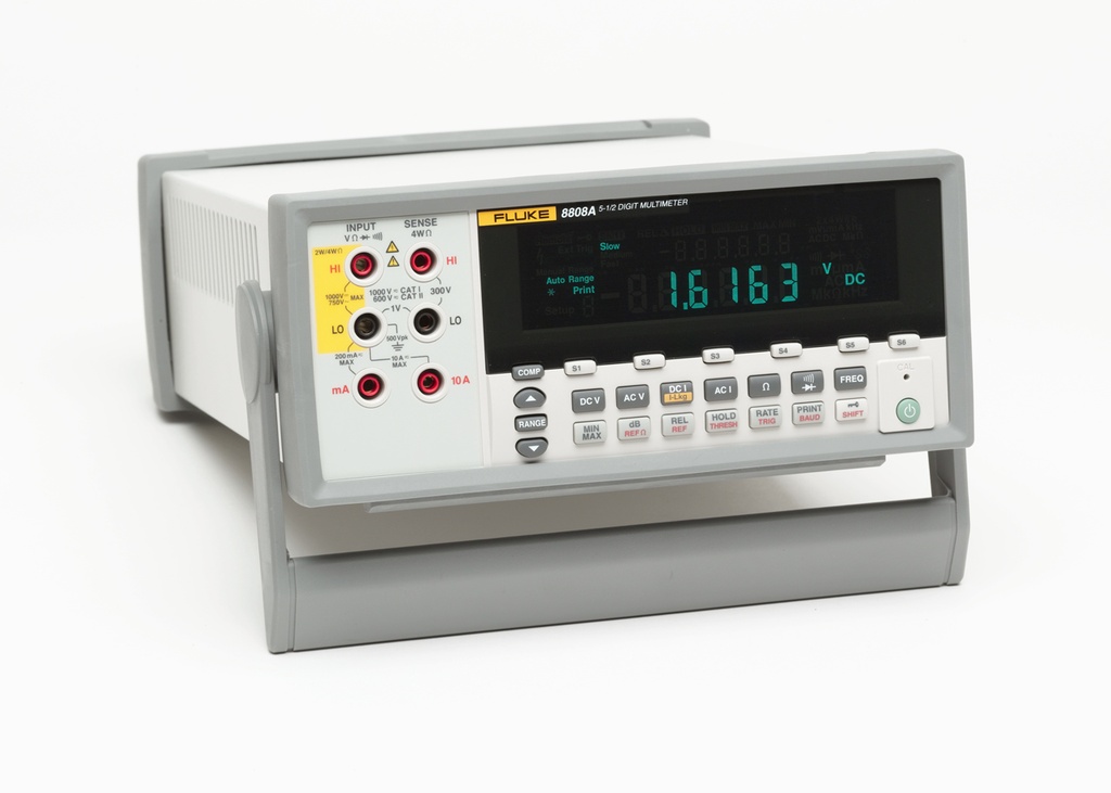 [8808A 240V] FLUKE 8808A - PÖYTÄYLEISMITTARI 5 1/2 NUMEROA