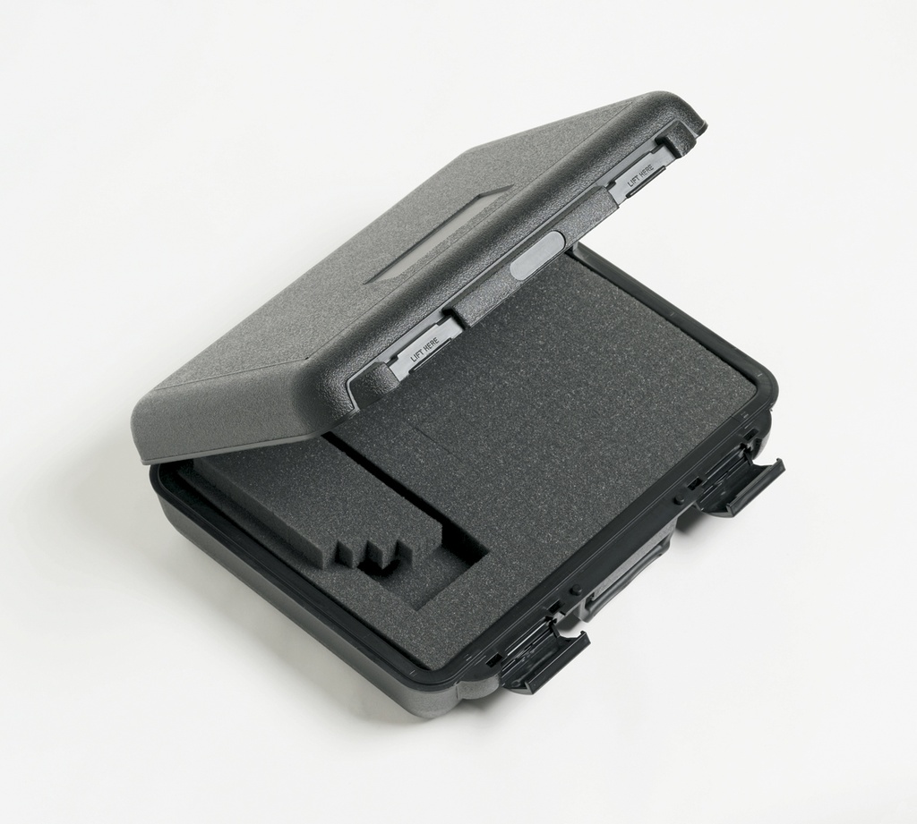 FLUKE C101 - LAUKKU USEIMMILLE MITTAREILLE