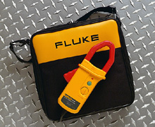 [I1010 KIT] FLUKE I1010 KIT - DC/AC PIHTIVIRTAMITTARI 1000A +KANTOLAUKKU